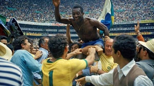 إدراج كلمة بيليه في قاموس اللغة البرتغالية.. فماذا تعني؟!