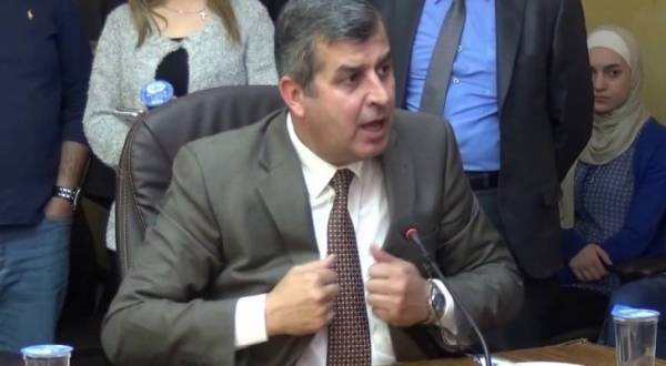 الخرابشة : نتائج التنقيب عن المعادن مشجعة