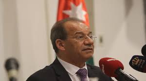 الحكومة: سنراقب أي ضرر قد يحدث بعد وقف العمل بقانون الدفاع