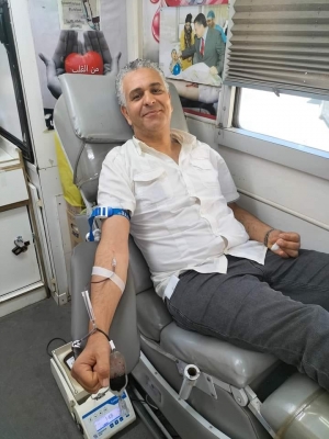 دائرة الشؤون الفلسطينيه بالتنسيق مع مديرية بنك الدم الوطني التابع لوزارة الصحة تنظم حملة تبرع بالدم