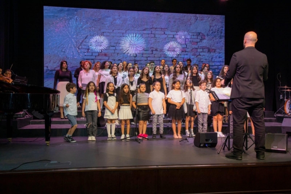 الاستثماري (INVESTBANK) يرعى حفلة جوقة موزاييكا الأردنية للأطفال حول العالم مع ديزني