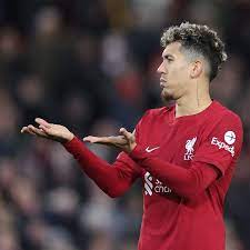 وداعًا أيها البطل.. هكذا كرم ليفربول فيرمينو في لحظاته الأخيرة بآنفيلد