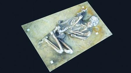 اكتشاف هيكل عظمي لشخص عاش قبل 7000 عام