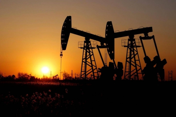 أسعار النفط ترتفع ‏وتحقق مكاسب أسبوعية