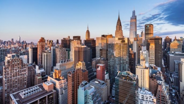 مدينة نيويورك تغرق بفعل مبانيها الأثقل من حجم برج إيفل بـ75 ألف مرة