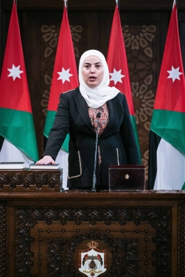 وزيرة التنمية الاجتماعية تفتتح دار الوفاق الأسري بالعقبة