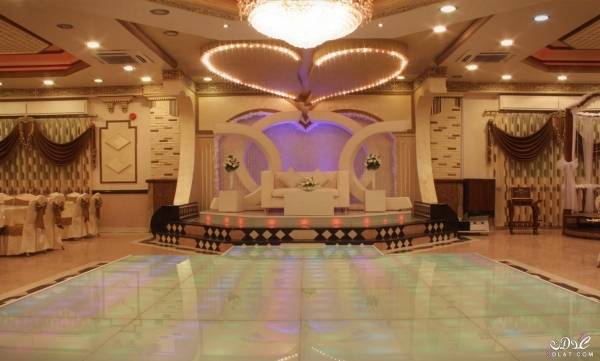 قطاع صالات الأفراح يحتضر... والقاتل المزارع والشاليهات الخاصة