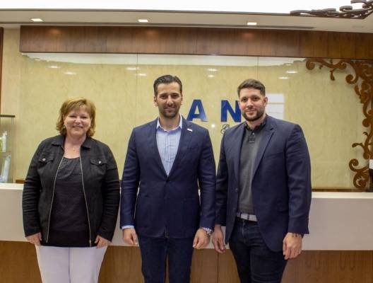 شركة يان الصناعية التجارية تحظى بالوكالة الحصرية لشركة beurer الألمانية