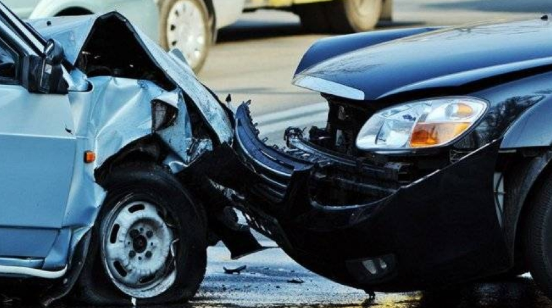 إصابة 9 أشخاص في جرش إثر تصادم مركبتين