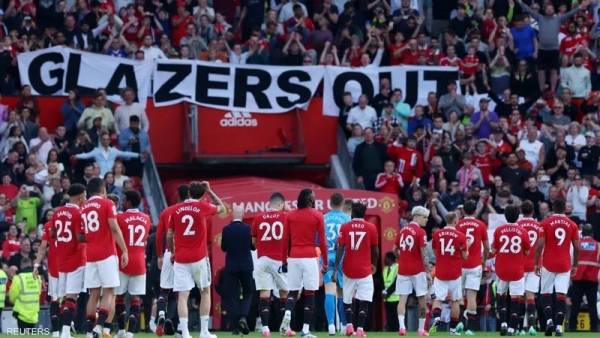 يونايتد يبحث منح حقوق التفاوض للمجموعة القطرية لشراء النادي