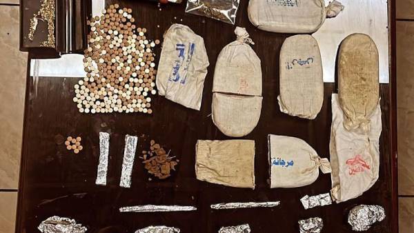 الإطاحة بـ 11 تاجرًا ومروّجًا للمخدرات في البادية الشمالية