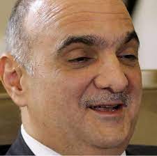 بينها المحاسبة والمساحة والاحصاءات .. الرئيس يملأ الفراغ