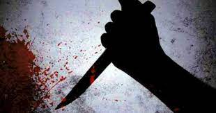 شخص يقتل زوجته طعنًا في الزرقاء