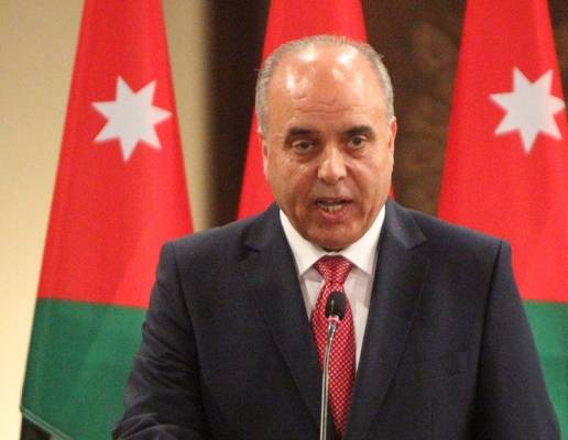 الوزير المحافظة يجسد قم للمعلم في زيارة عزاء الربضي