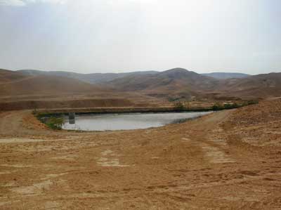 هرب من الحر .. وفاة طفل غرقا في وادي موسى