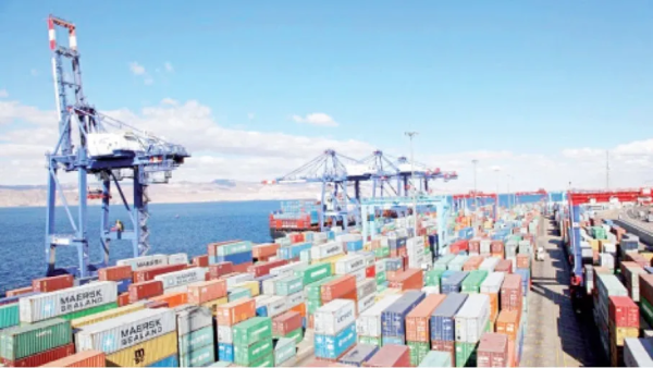 6  زيادة مناولة البضائع في العقبة