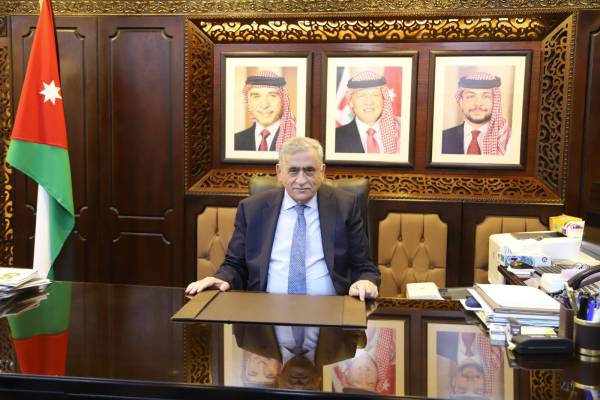 الأردنية تعلن عن أكبر برنامج إيفاد شهده الوسط الأكاديمي الأردني بفتح الباب لـ117 شاغرا