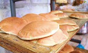 قـــرار وشيك بمنع بيع الخبز في الدكاكين والسوبر ماركت