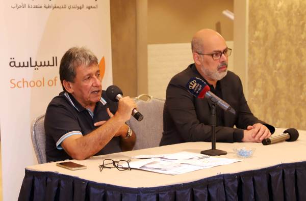 ما هو رأي وزير الشؤون السياسية بقانون الجرائم الإلكترونية الجديد؟