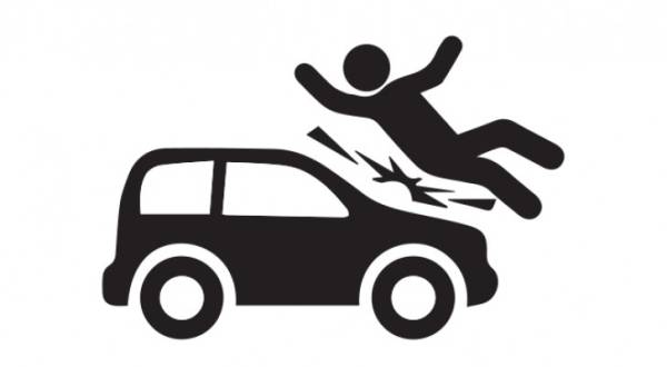 وفاة امرأة وإصابة طفل بحادث دهس في عمان