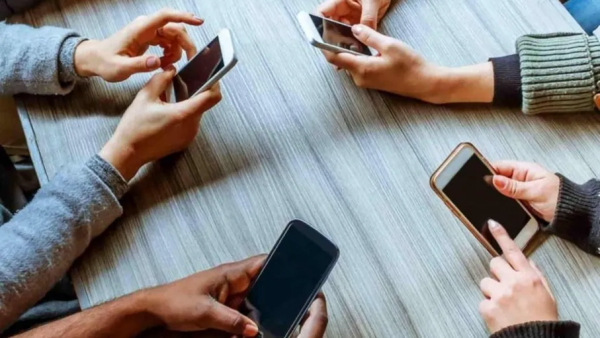 89 مليون دقيقة اتصال خلوي في المملكة يوميا