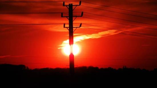 الكهرباء الوطنية: الحمل الكهربائي قد يسجل مستوى قياسيا بالصيف عند 4000 ميغا واط