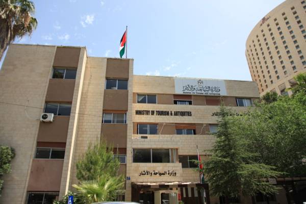 السياحة تعلن تفعيل خطة الطوارئ .. تفاصيل
