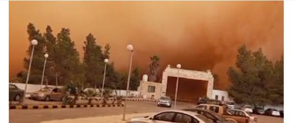 تطورات موجة الحر .. أمطار في عجلون وعواصف رملية في المفرق