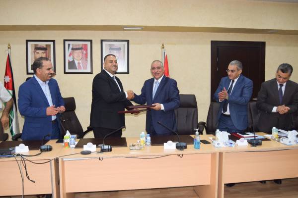 وزارة العدل ومؤسسة التدريب المهني توقعان مذكرة تفاهم لتطبيق بدائل العقوبات السالبة للحرية