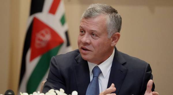 دعوة الملك لمراجعة قانون ضمان حق الحصول على المعلومات تستحضر ثغرات في هذا القانون