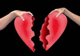 كسر القلب حقيقة علمية.. وهؤلاء الأقل إصابة بأمراض الحزن الشديد