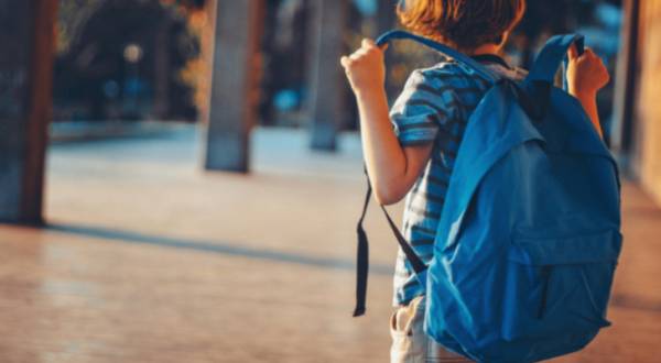 وزير التربية والتعليم يكشف أسباب رفع رسوم مدارس خاصة