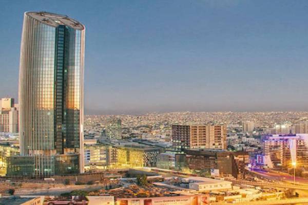 اقتصاديون: تراجع معدل إنفاق الأسر خلال السنتين الماضيتين