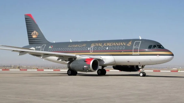 تحويل مسار رحلة للملكية الأردنية لإسعاف مسافر