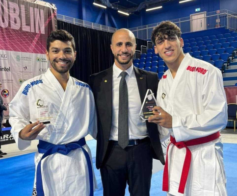 المصاطفة والجعفري يحصدان جائزة أفضل لاعبي الكاراتيه في العالم