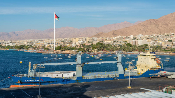 21 إصابة بضيق التنفس جراء استنشاق مادة الأمونيا في ميناء العقبة