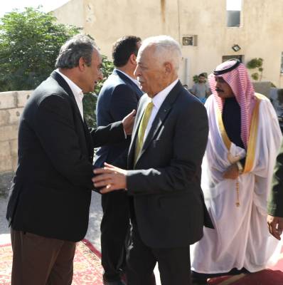 مندوبا عن الملك وولي العهد.. العيسوي يعزي بوفاة الزميل جمال حداد