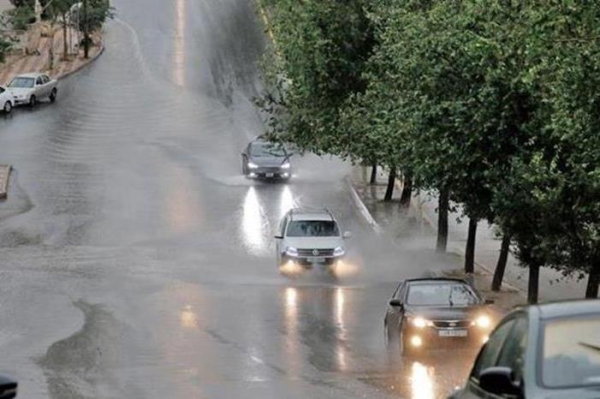 المملــــكة ستتأثر بكتــــلة هوائية باردة وأمطــــار بهذا الموعد