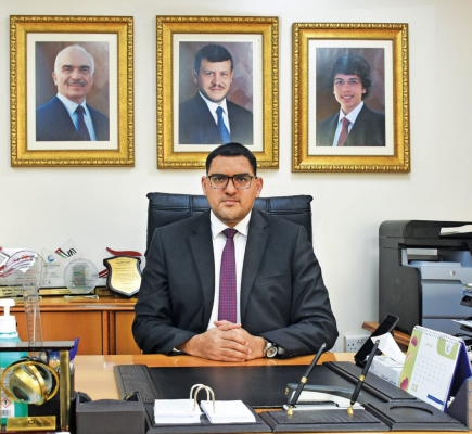 الأحمد يتحدث عن النقلة النوعية التي شهدها مستشفى الاستقلال والإنجازات التي تحققت مؤخرا