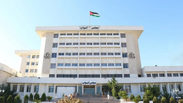 مذكرة نيابية حول مقاعد الطلبة المعيدين للتوجيهي