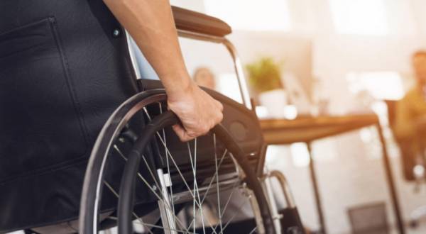 وسط تصريحات متضاربة.. مشروعٌ لذوي الإعاقة يبقى مهجورا منذ 4 سنوات في إربد