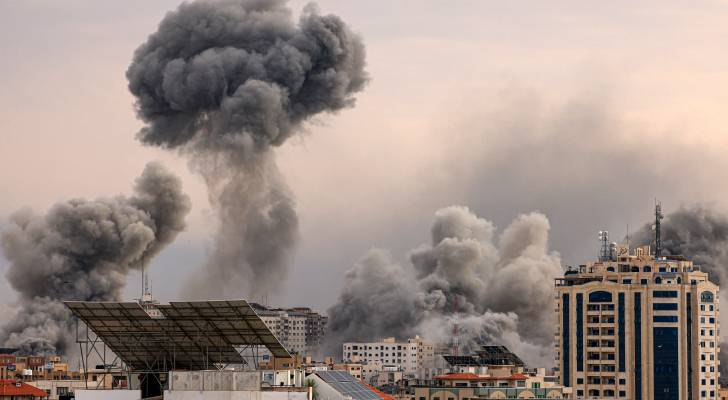 الاحتلال يستغني عن أسراه مقابل استمرار غاراته على غزة