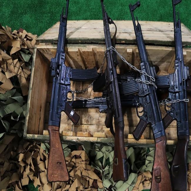 وزير الداخليه الأسبق سمير الحباشنة سلحوا الشعب واعيدوا خدمة العلم