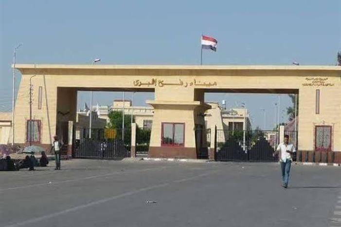 طائرة أردنية تحط في العريش لاجلاء أردنيين من غزة عبر معبر رفح