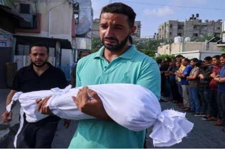 أطفال غزة تحت القصف.. قصص دامية من الألم والصمود تدمي القلوب