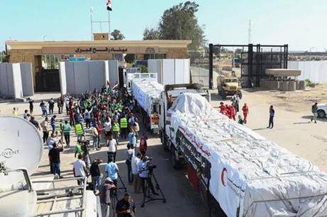 بعد فتح معبر رفح.. أين تذهب شاحنات المساعدات في غزة؟