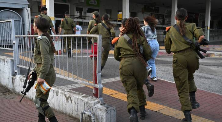 قصف عنيف على مناطق متفرقة في غزة ردًا على استهداف مستوطنة كريات شمونة