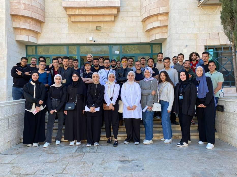 كلية الأمير عبدالله بن غازي للاتصالات وتكنولوجيا المعلومات في البلقاء التطبيقية تنظم المرحلة الأولى من المسابقة البرمجية الوطنية