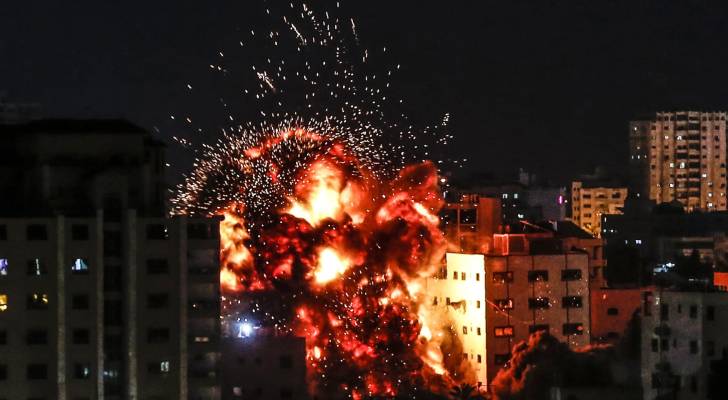 شهداء وجرحى بقصف لطائرات الاحتلال استهدف عدة مناطق في قطاع غزة