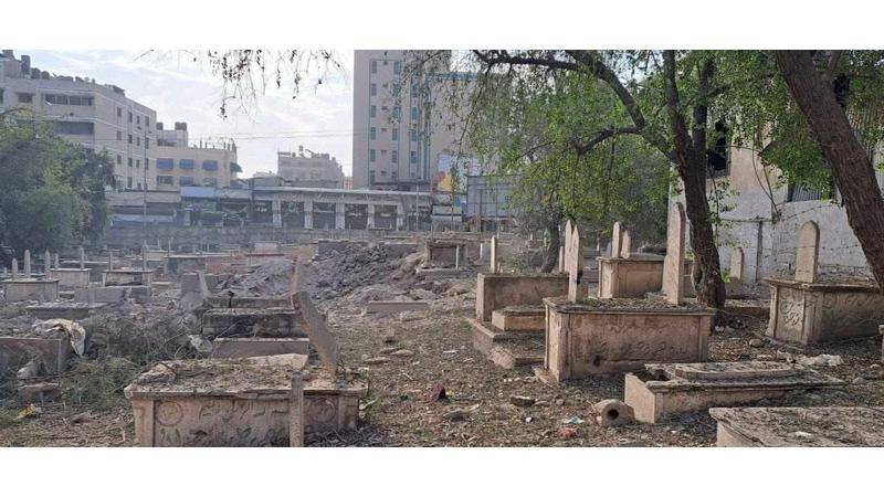 حتى مقابر غزة لم تسلم من عدوان الاحتلال  صورة